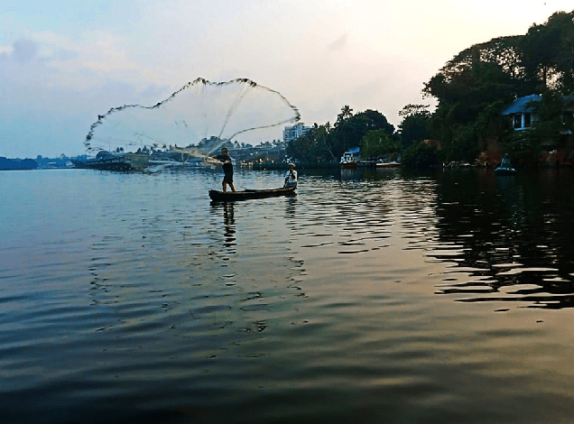 Kollam – Kollam Houseboat (3 Days + 3 Nights)